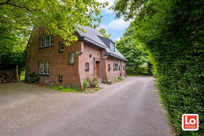 19-kamerhuis te koop in Oostakker