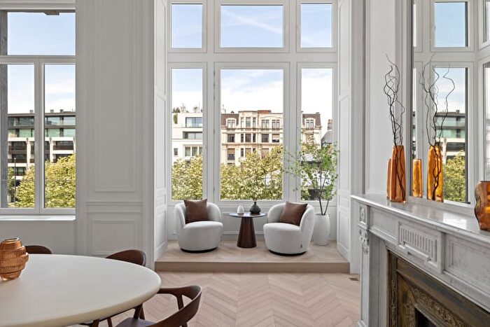 10-kamerappartement te koop in Gent