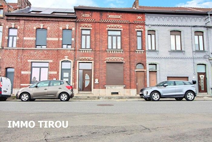 10-kamerhuis te koop in Lodelinsart