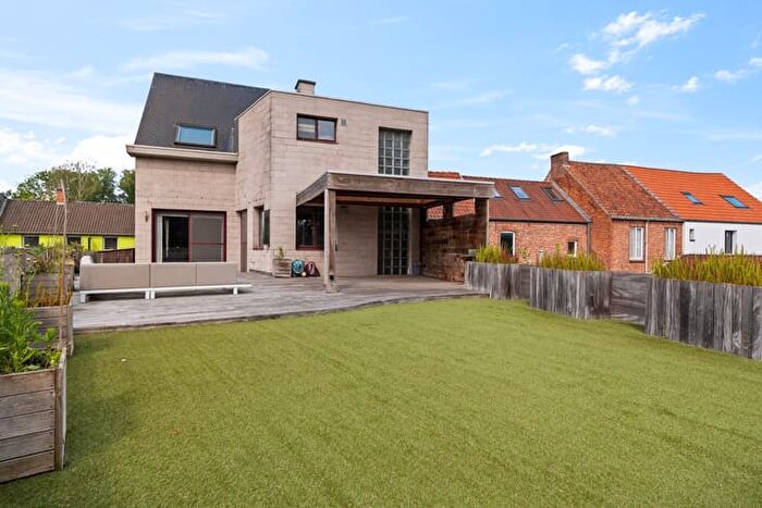 3-kamerhuis te koop in STEKENE