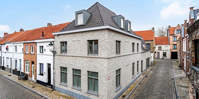 4-kamerhuis te koop in Brugge