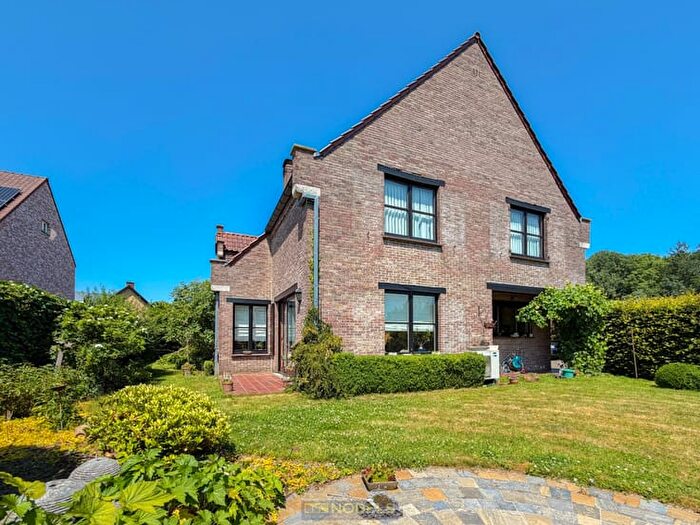 18-kamerhuis te koop in Zottegem