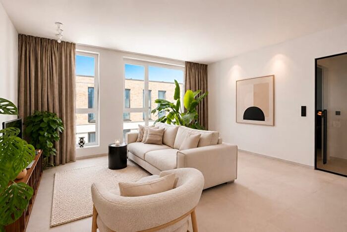 11-kamerappartement te koop in Sint-Niklaas