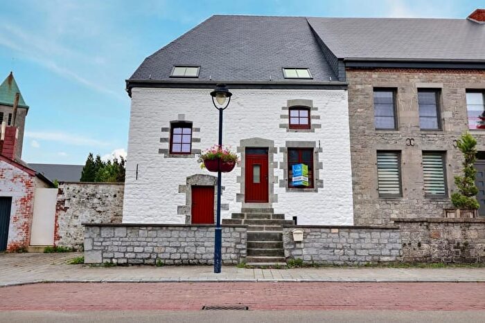 5-kamerhuis te koop in Momignies