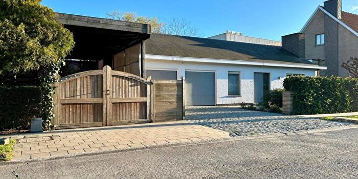 4-kamerhuis te koop in Sint-Eloois-Winkel