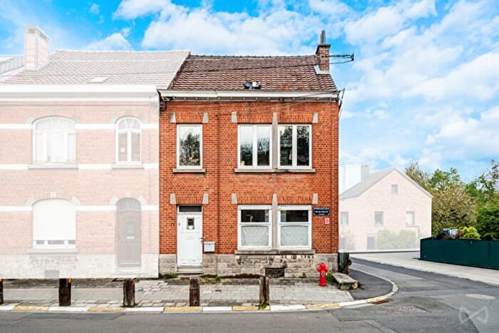 15-kamerhuis te koop in Ottignies