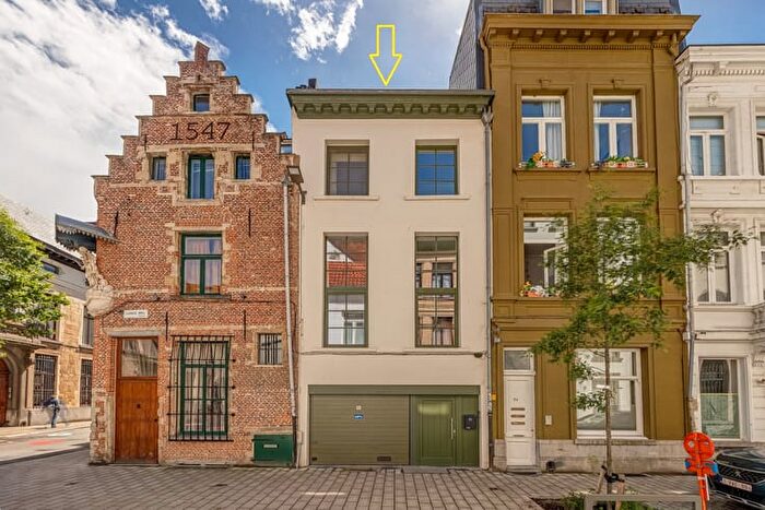 11-kamerhuis te koop in Antwerpen (2000)