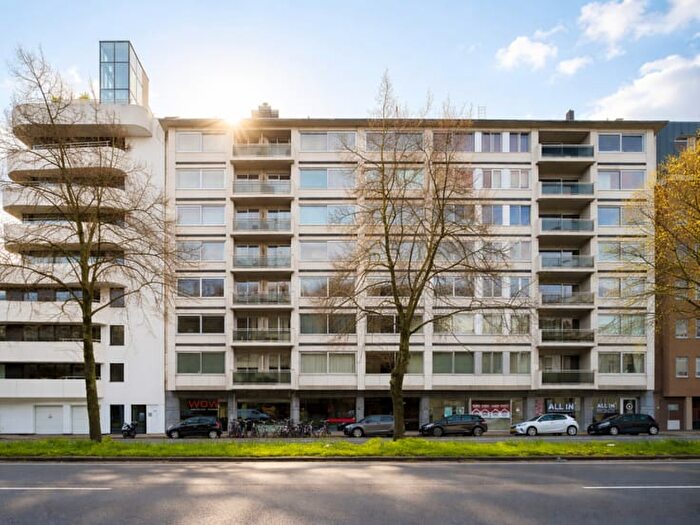 11-kamerappartement te koop in Gent