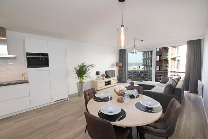 7-kamerappartement te koop in Oostende