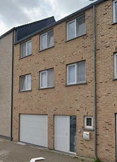 10-kamerhuis te koop in Leeuw-Saint-Pierre