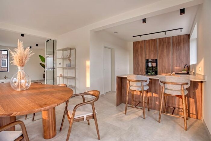 4-kamerhuis te koop in LUBBEEK