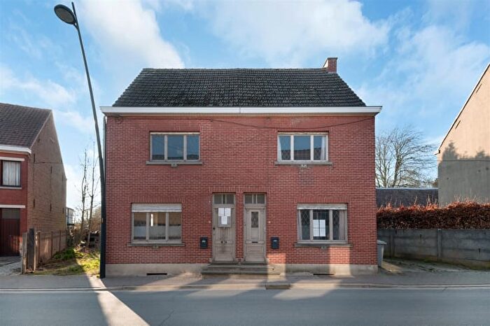 8-kamerhuis te koop in OOSTERZELE