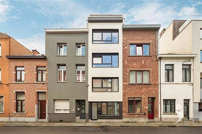 8-kamerhuis te koop in LEUVEN