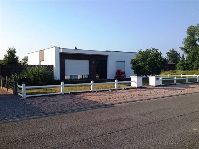 3-kamerhuis te koop in STEKENE