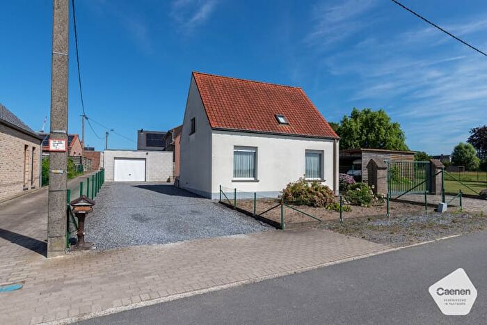 12-kamerhuis te koop in Ruddervoorde