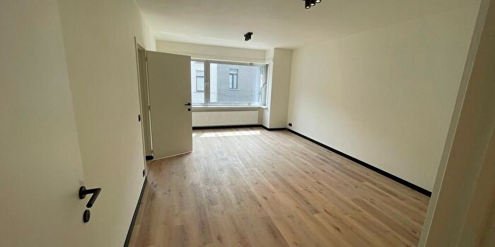2-kamerappartement te huur in Sint-Amandsberg