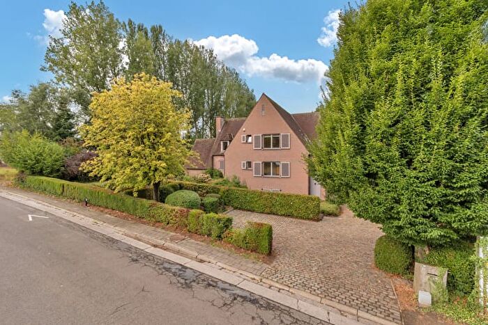 6-kamerhuis te koop in Roosdaal