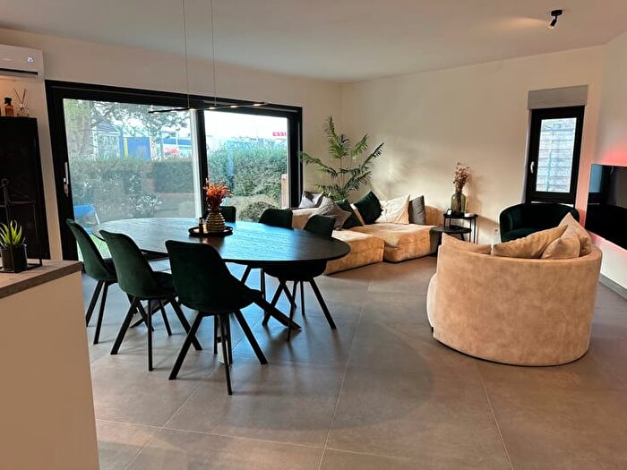 7-kamerappartement te huur in Sint-Niklaas