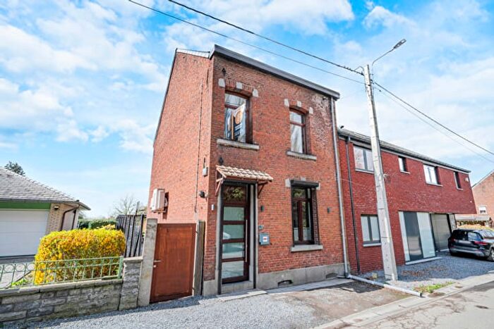 9-kamerhuis te koop in Soignies