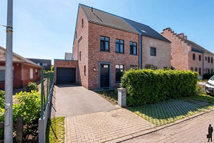 4-kamerhuis te koop in Hoogstraten Meer