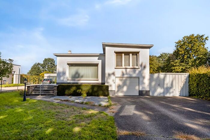 10-kamerhuis te koop in Diepenbeek