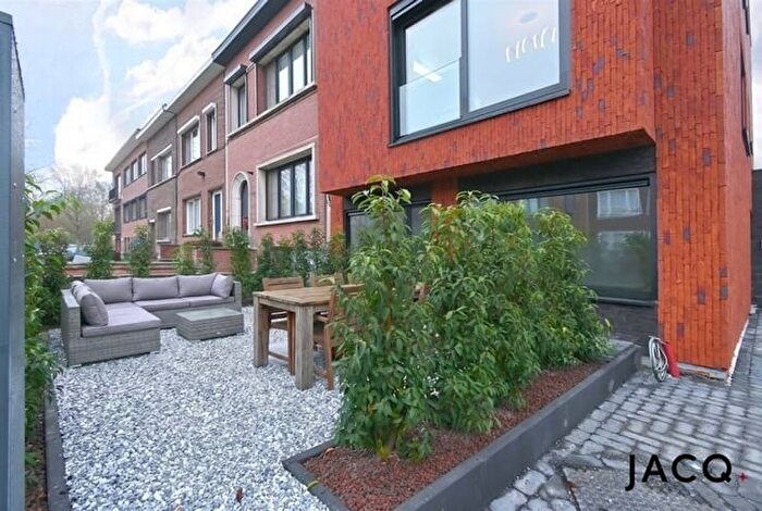 2-kamerappartement te koop in Berchem