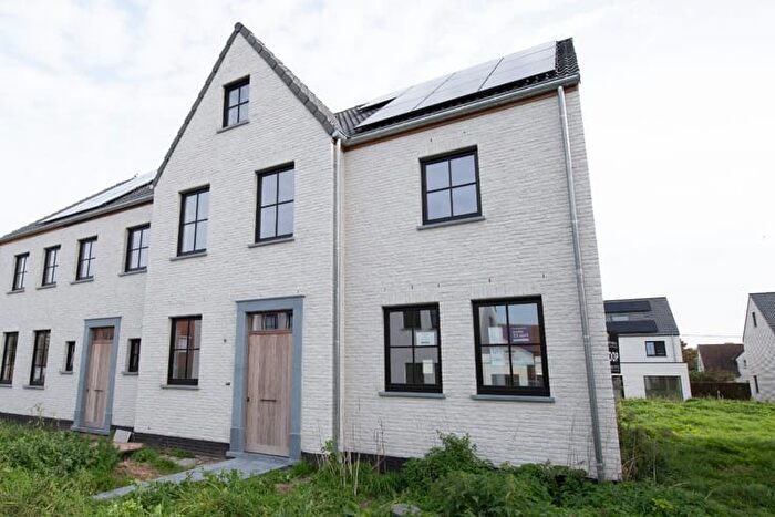 11-kamerhuis te koop in Desselgem