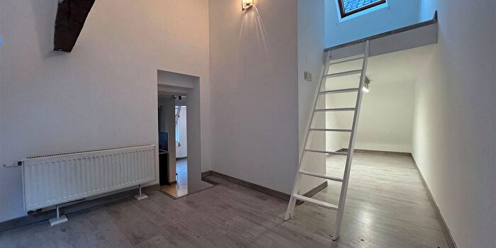 Huizen Koop Huur - 2