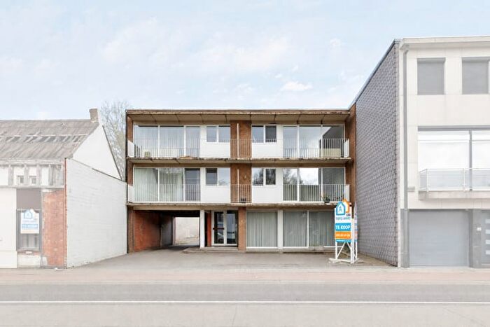 10-kamerappartement te koop in Aalst