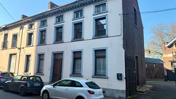 13-kamerhuis te koop in Mons Jemappes