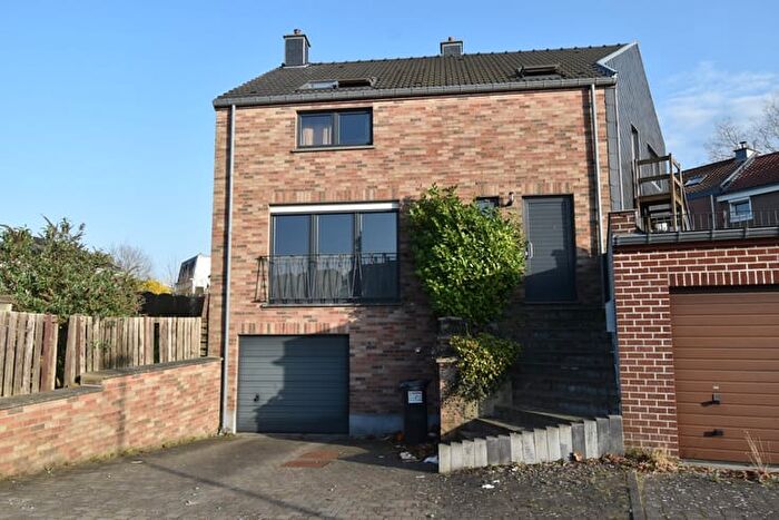 6-kamerhuis te koop in STEMBERT