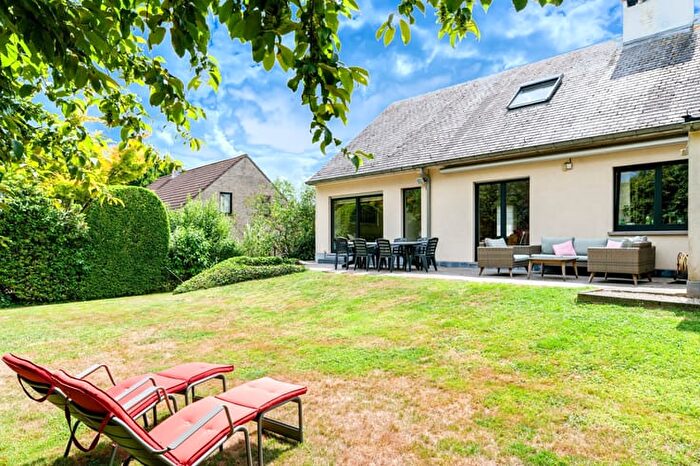 6-kamerhuis te koop in Rhode-Saint-Genèse