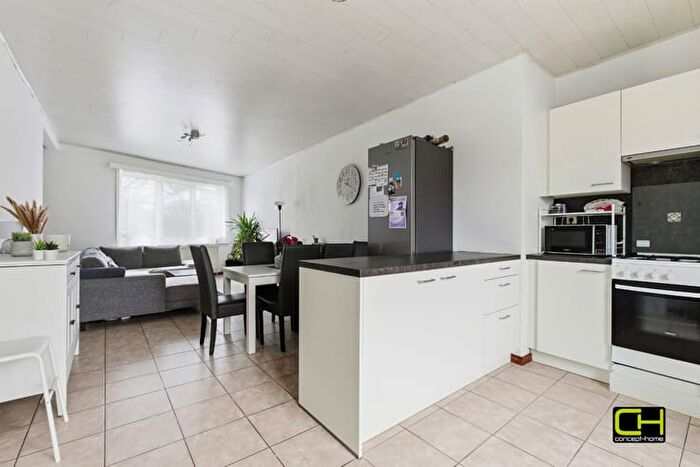 6-kamerappartement te koop in Mariakerke