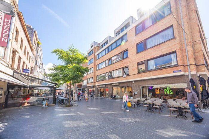 8-kamerappartement te koop in Oostende