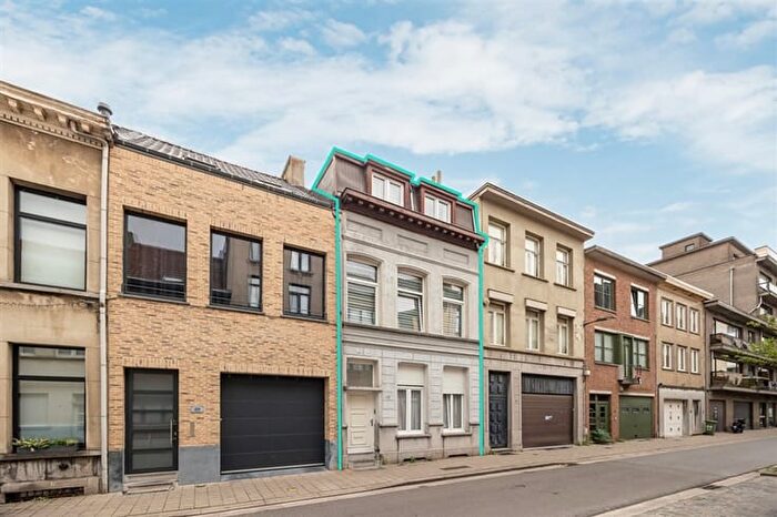 4-kamerhuis te koop in BORGERHOUT