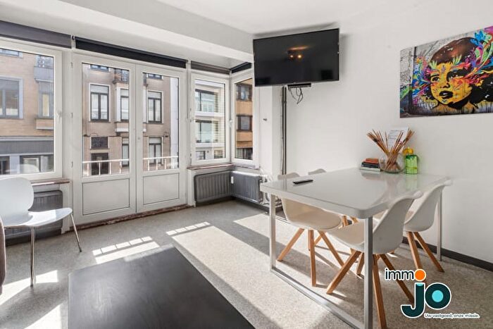 6-kamerappartement te koop in Oostende