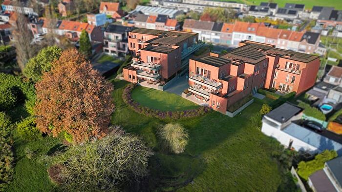 7-kamerappartement te koop in Sint-Niklaas