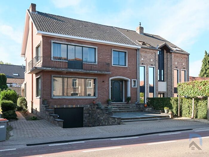 4-kamerhuis te koop in BILZEN-HOESELT