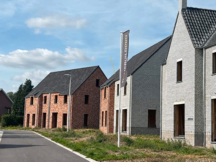 12-kamerhuis te koop in Halen