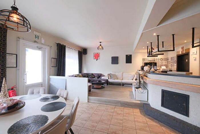 Huizen Koop Huur - 2