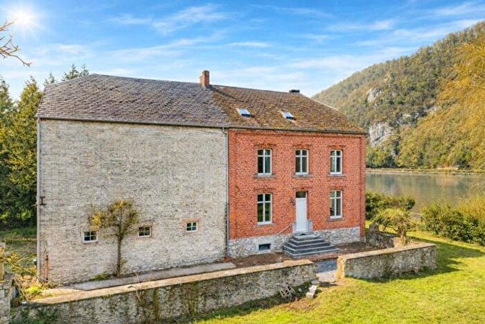 4-kamerhuis te koop in Hastière