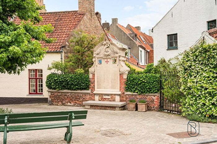 3-kamerhuis te koop in Brugge