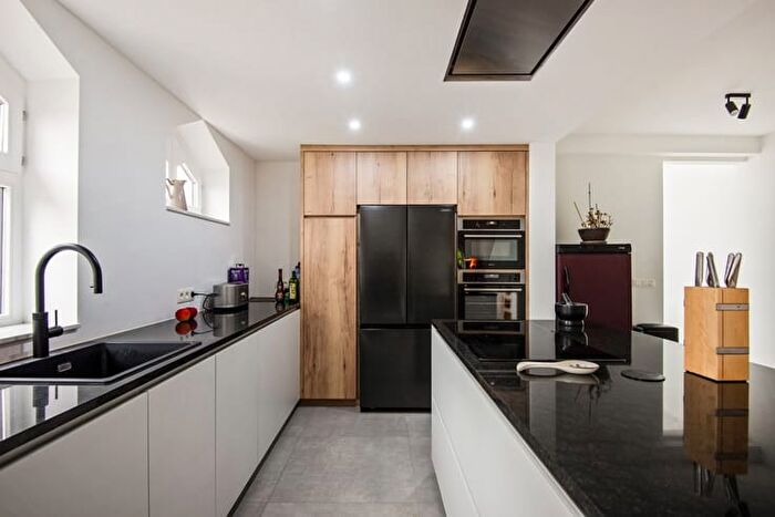 Huizen Koop Huur - 2