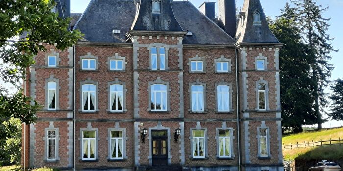 12-kamerhuis te koop in La Roche-en-Ardenne
