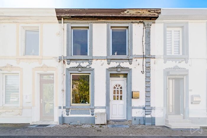 8-kamerhuis te koop in Anderlues