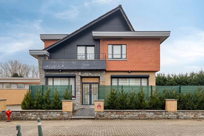 5-kamerhuis te koop in Sint-Pieters-Leeuw