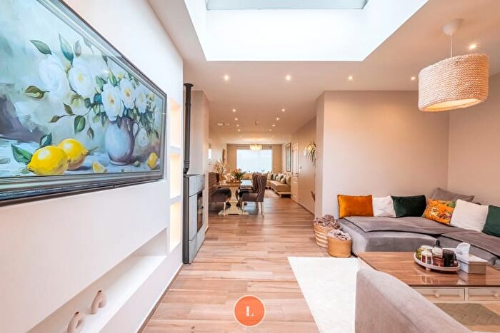 12-kamerhuis te koop in Menen