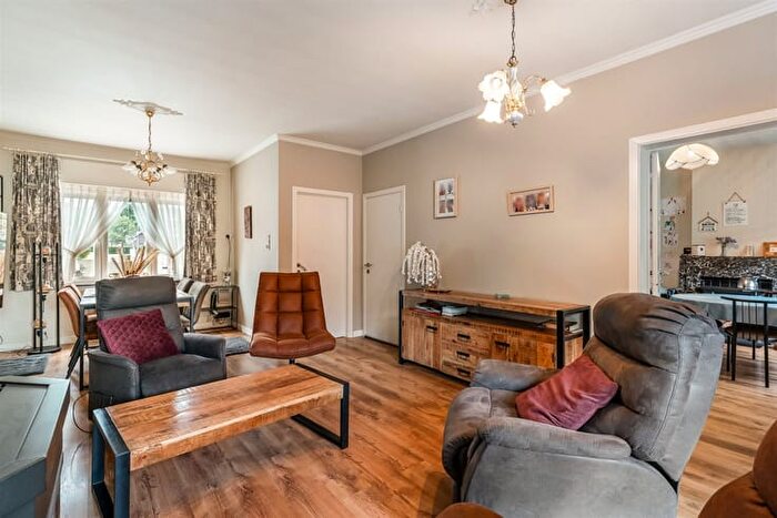 Huizen Koop Huur - 2
