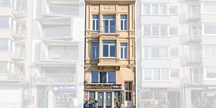 6-kamerappartement te koop in Oostende