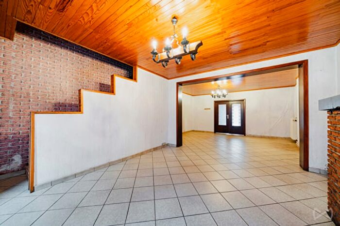 10-kamerhuis te koop in Bouffioulx